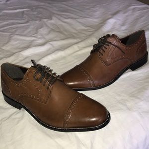 Men’s size 12. Nunn Bush genuine leather upper